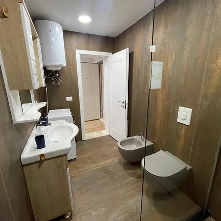 アパート New Bazaar *